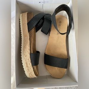 NEW Sandals